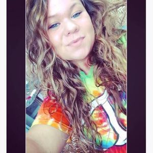 Meet your Posher, Mollie